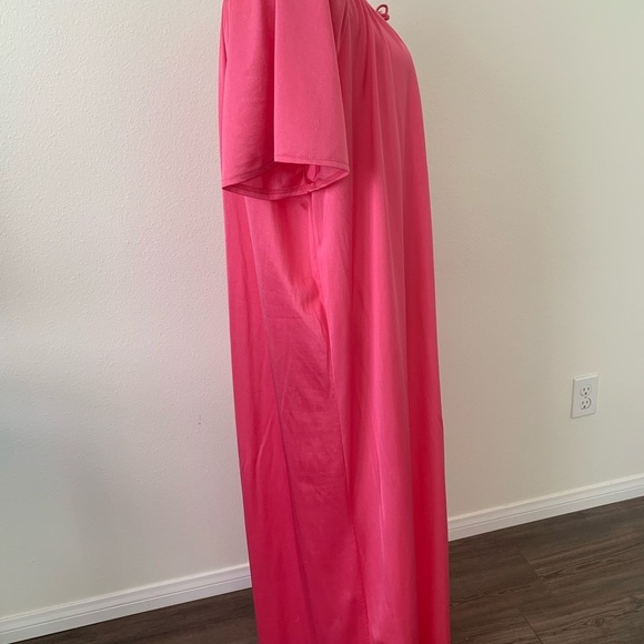 Night Gown - Picture 3 of 8